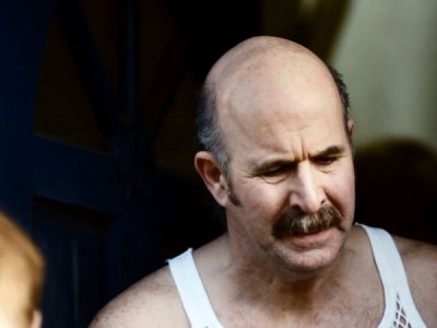 wee_man_still_02
